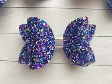 Load image into Gallery viewer, Ghouls & Jewels Betsy Bow