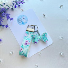 Load image into Gallery viewer, Floral Bow Wristlet