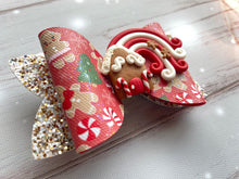 Load image into Gallery viewer, Gingerbread House Bow