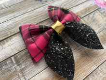 Load image into Gallery viewer, Pink tartan pinch bow