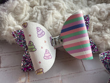 Load image into Gallery viewer, Unicorn Bow Set
