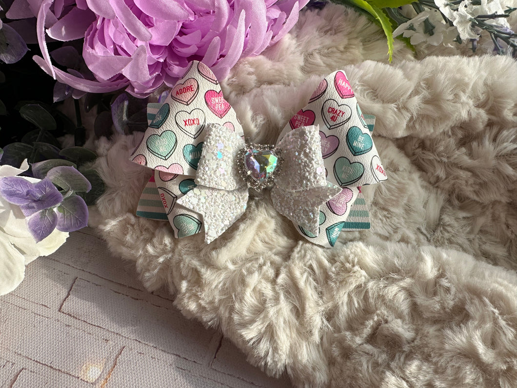 Flutterby Candy Hearts Bow