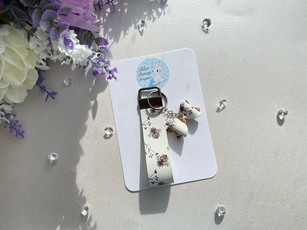 Honey Bee Wristlet