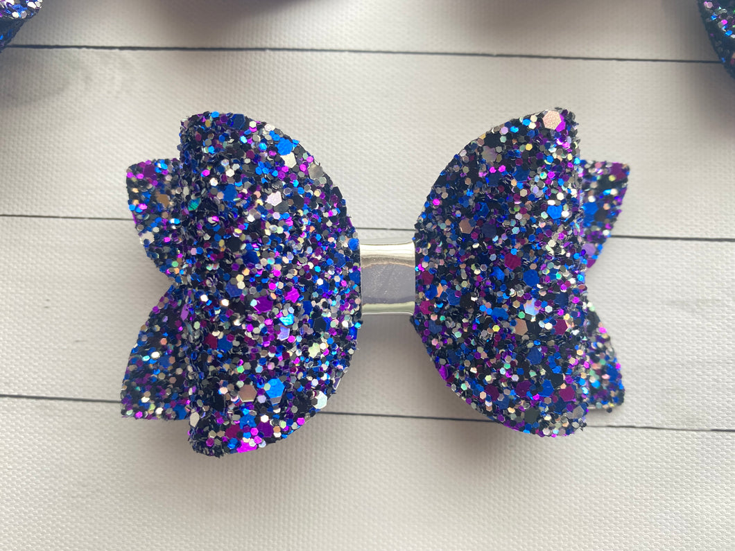 Ghouls & Jewels Betsy Bow